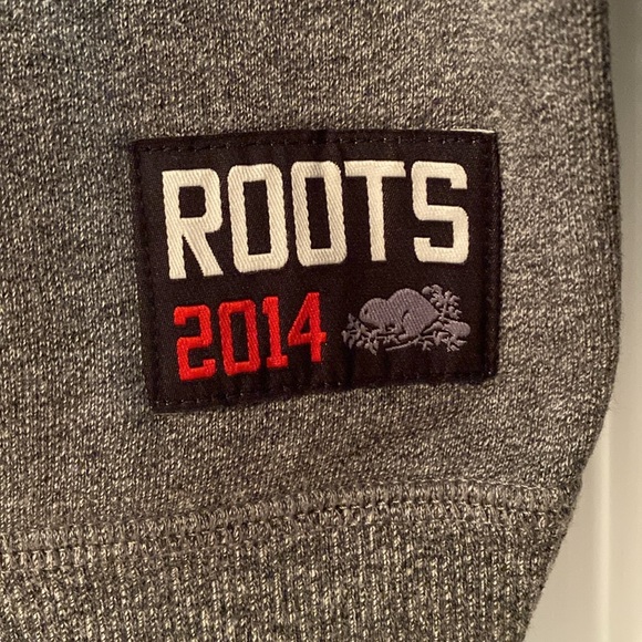 Roots Canada Limited Edition Crew Sweatshirt - Picture 4 of 6